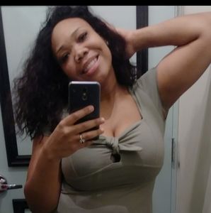 Meet your Posher, Khadijah